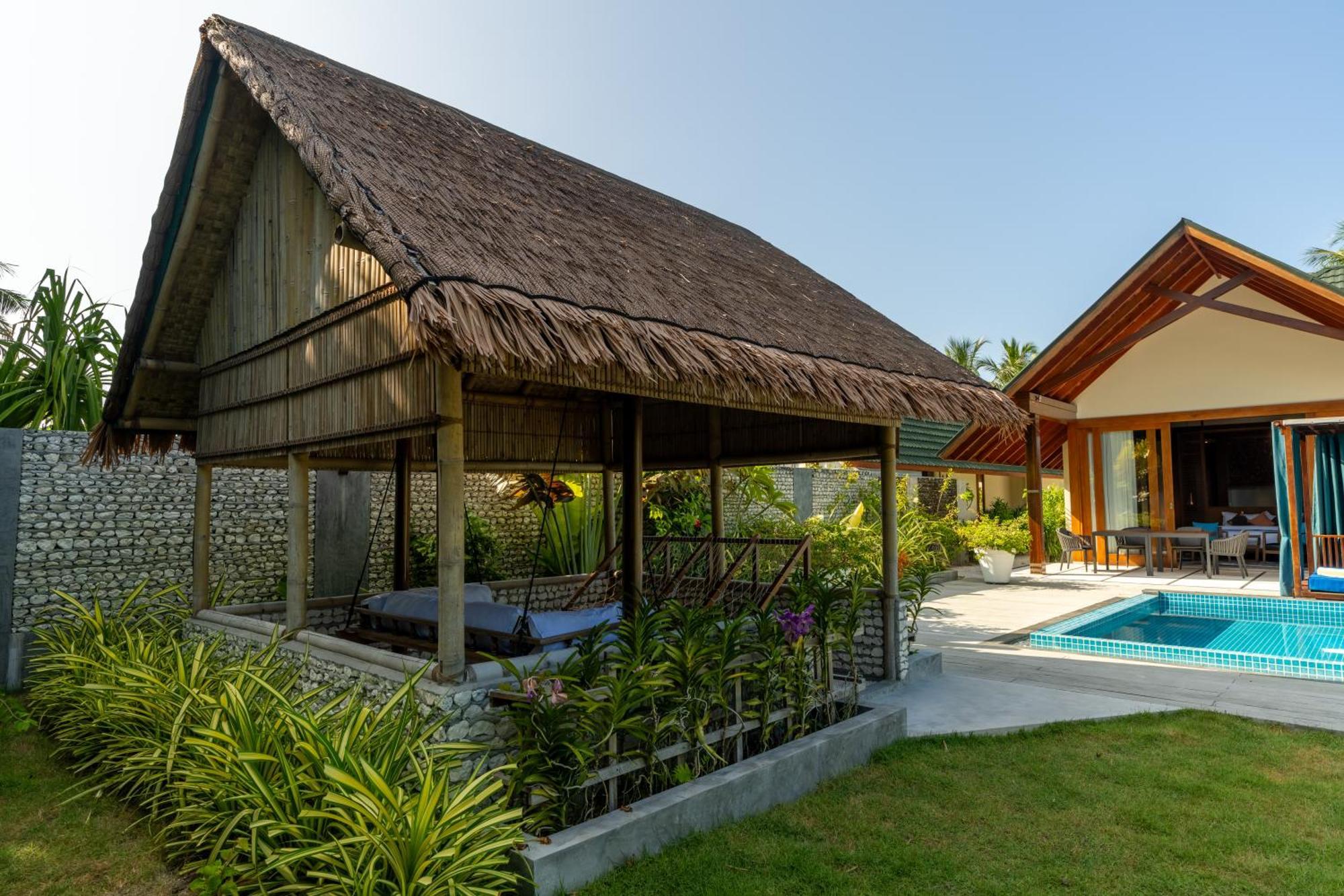 Furaveri Maldives - Complimentary Round-trip Seaplane Transfer For Two For A Minimum Of 5 Nights Or From 1st To October 31st, 2025 5*