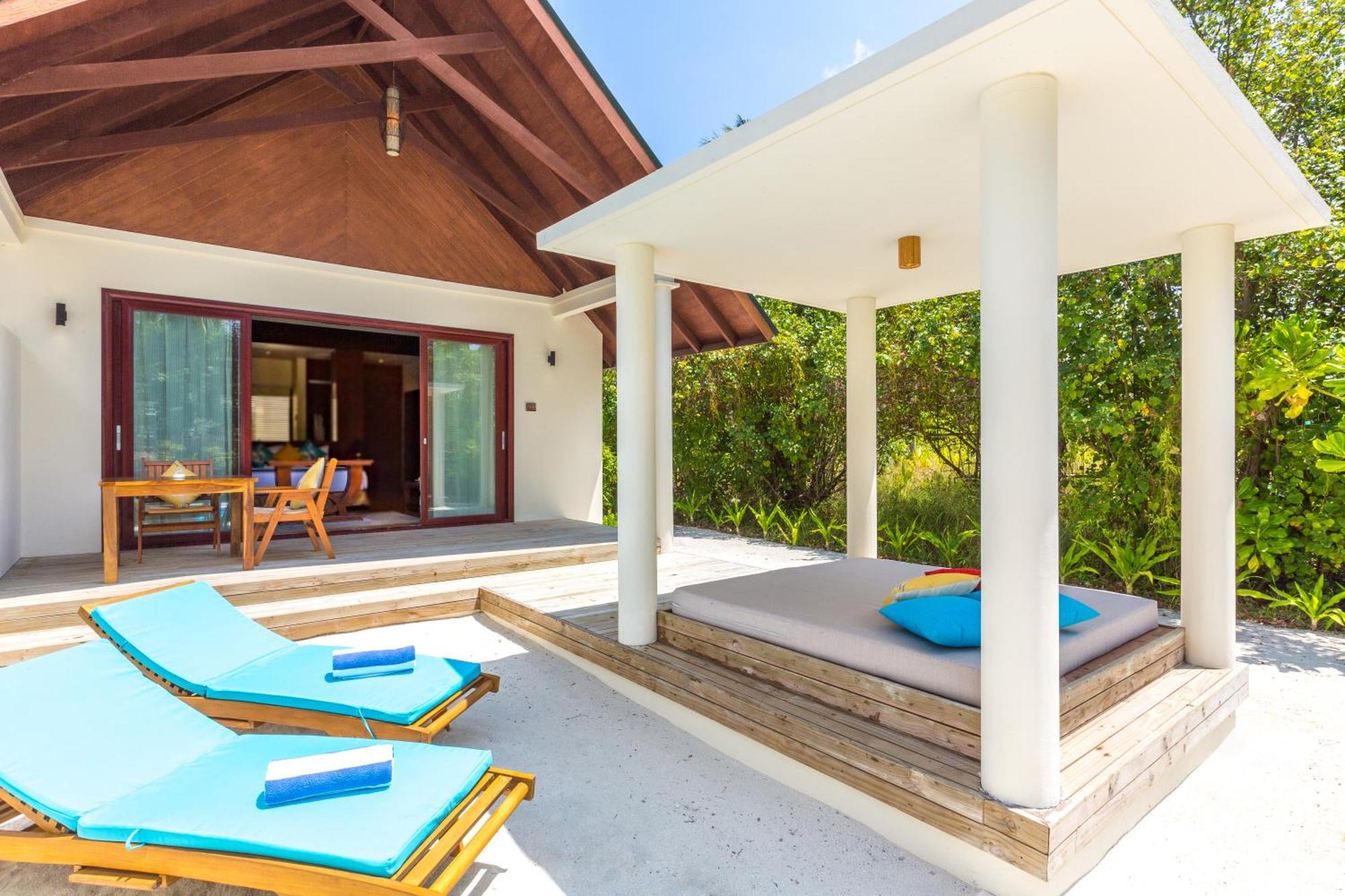 Furaveri Maldives - Complimentary Round-trip Seaplane Transfer For Two For A Minimum Of 5 Nights Or From 1st To October 31st, 2025