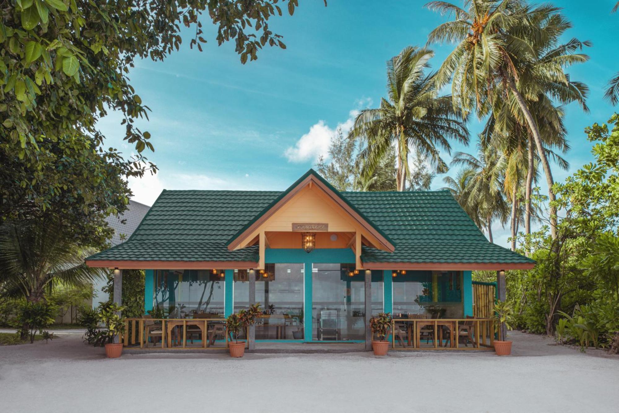 Furaveri Maldives - Complimentary Round-trip Seaplane Transfer For Two For A Minimum Of 5 Nights Or From 1st To October 31st, 2025 Курортний комплекс Meedhoo (Raa Atoll)